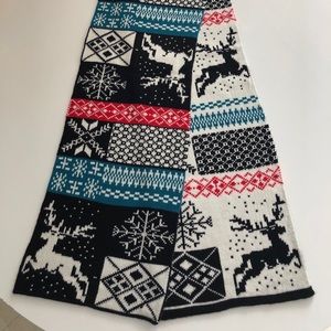 Scarf with Nordic Pattern